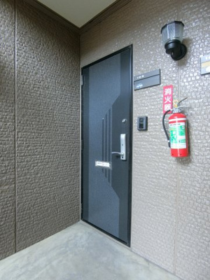 【玄関】 | ヴィラ西福原B棟