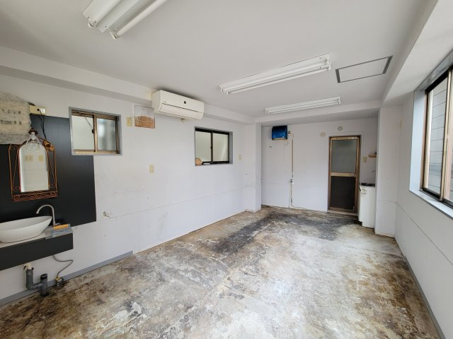 BT追分ビルの内装