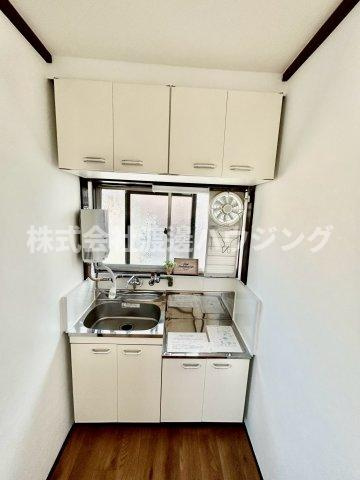 明美の里町テラスハウスのキッチン