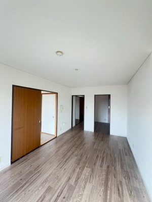 【内装】 | リヴェール郡