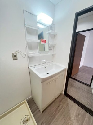 【洗面所】 | リヴェール郡