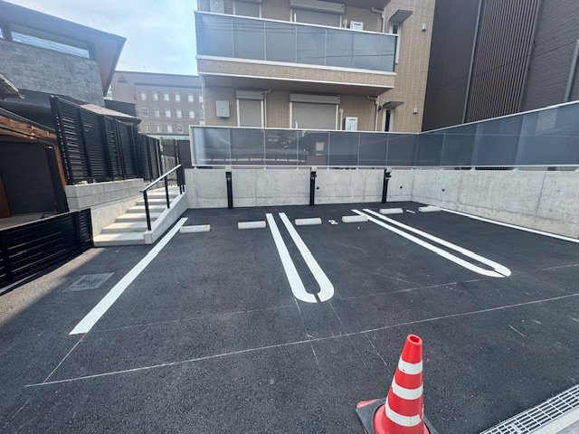 casa. FILANTE Ⅴの駐車場