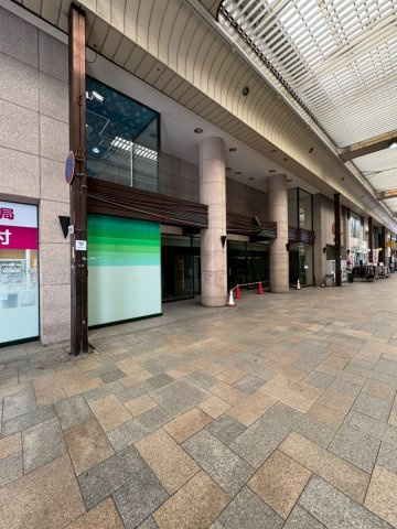 ポポロビルの内装