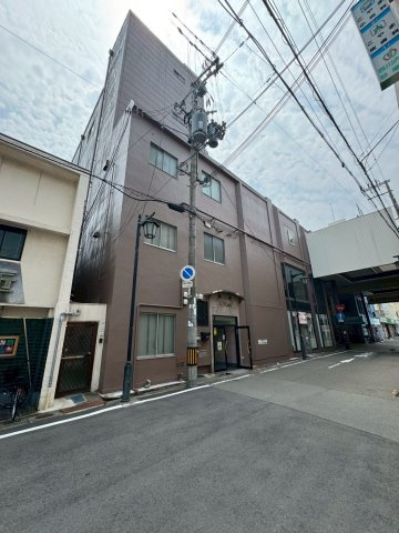 ポポロビルの外観