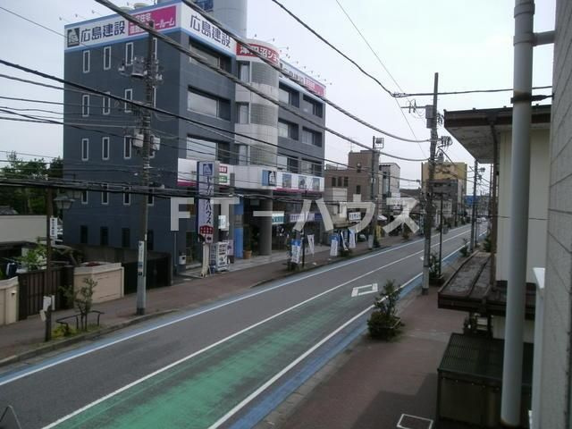 エステートピアの周辺|マンション前の通りの様子