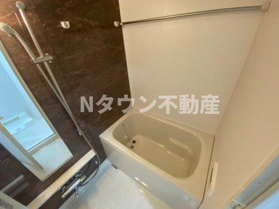 【浴室】 | モンテーニュ名駅 | お風呂で日々の疲れを落としましょう