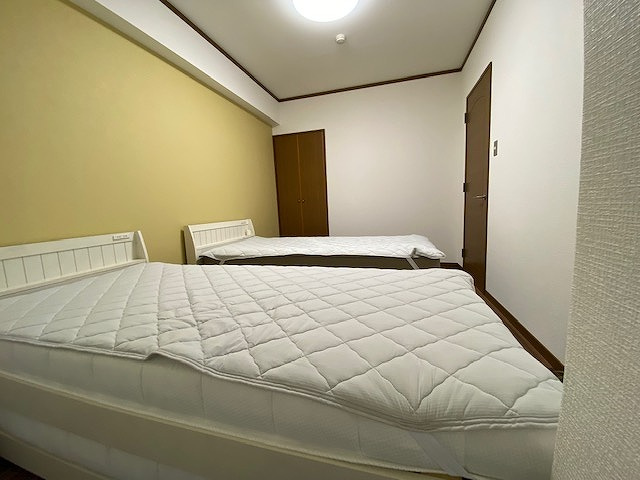 サニークレスト伊東の寝室