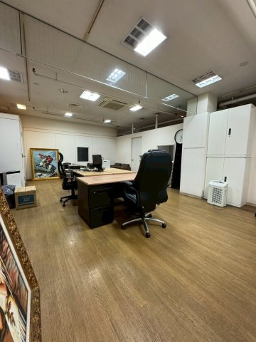 ポポロビルの内装