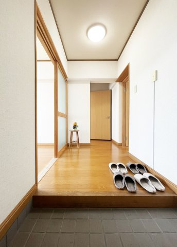 天神マンション　1号棟の玄関