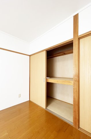 天神マンション　1号棟の収納