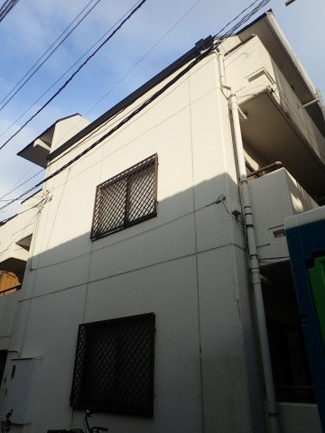 西片ハイツの外観