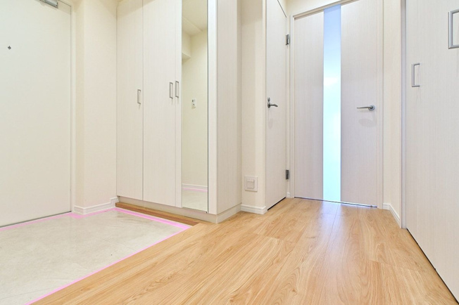 【玄関】 | シティパル春日セントレ | 収納力に優れた玄関でいつでも片付いた状態でお客様を迎えられます