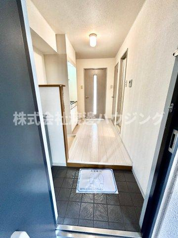 ライブステーション江坂の玄関