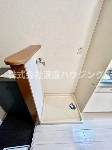 ライブステーション江坂の設備|室内洗濯パン