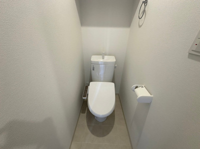 【トイレ】 | CBヴィレッタ野芥 | 別号室の写真になります。現況優先。