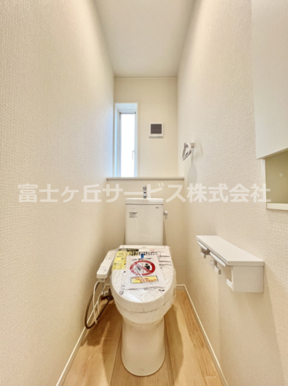 【トイレ】 | 富士市川成島 3期 新築一戸建て 1号棟 | 2Fのトイレです