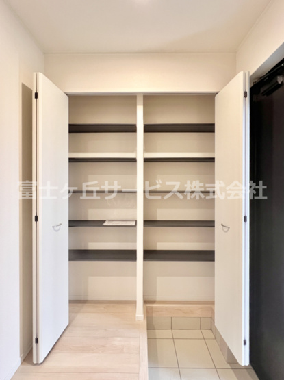 【収納】 | 富士市川成島 3期 新築一戸建て 1号棟 | 専用の収納スペースです