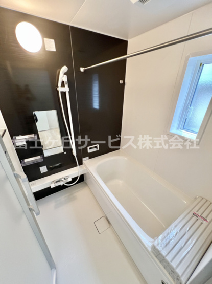 【浴室】 | 沼津市東椎路 6期 新築一戸建て | 日々の疲れを癒すお風呂付です