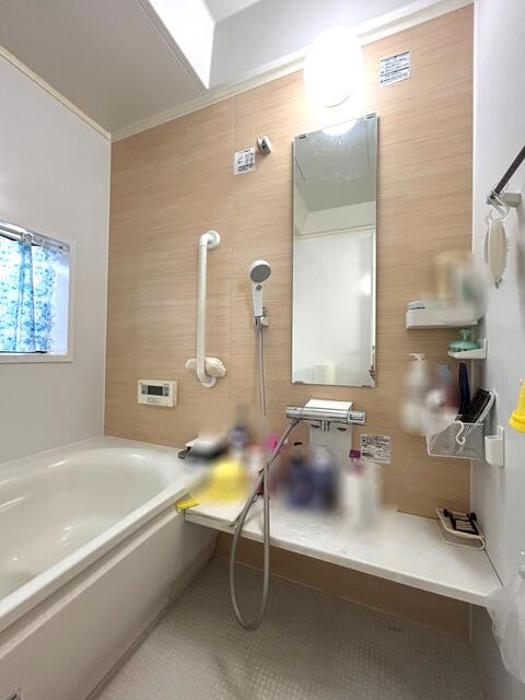 宇都宮市兵庫塚３丁目　4ＬＤＫ　中古住宅の浴室