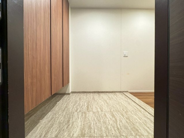 【玄関】 | 【玄関】靴好きには嬉しいたくさん収納できるシューズボックス付きです！