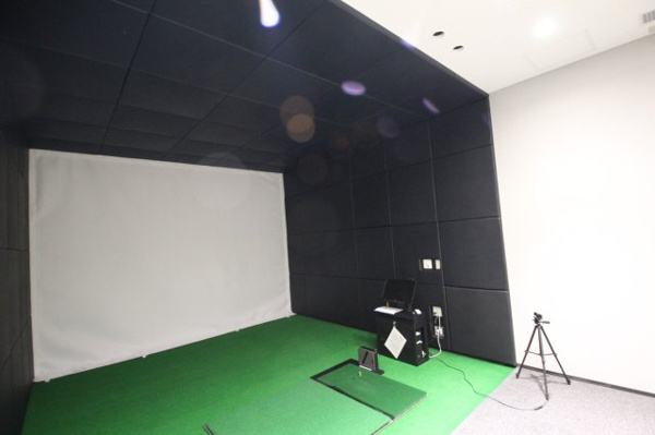 【その他共用部分】 | 【ゴルフレンジ】世界の名コースをはじめ、様々なコースラウンドをシミュレーション可能！