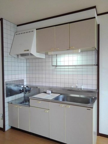 ノーヴァⅠのキッチン|コンパクトなキッチンで掃除もラクラク