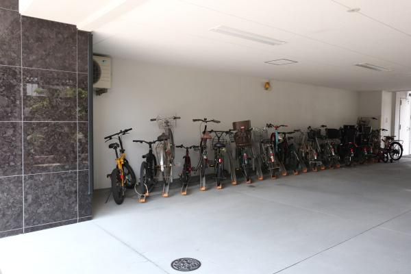 モアグレース岐阜加納10階のその他|駐輪場