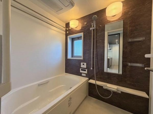 モアグレース岐阜加納10階の浴室