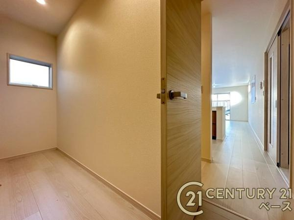 リーブルガーデン田部町 １号棟 ／新築一戸建の内装|■現地撮影写真■こちらは１階廊下部分です！