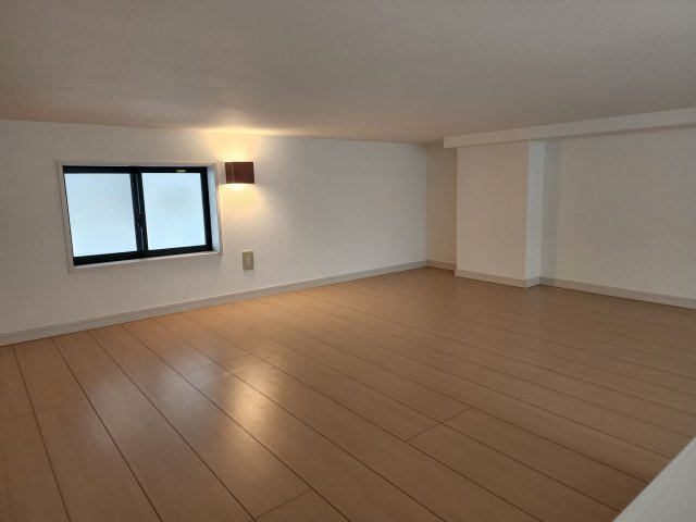 チェルカーレ清水の居間・リビング