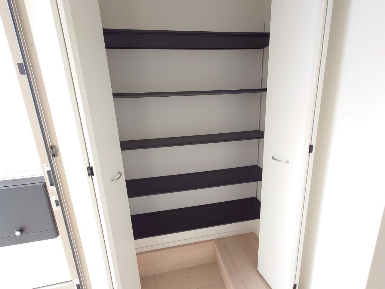 ♥♥糸満市宇江城第2-1号棟（全5棟）の収納