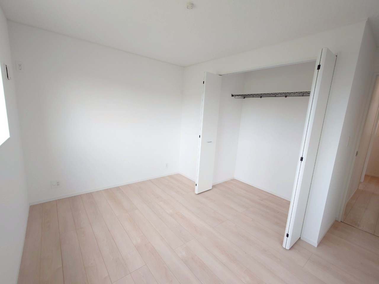 ♥♥糸満市宇江城第2-1号棟（全5棟）の洋室