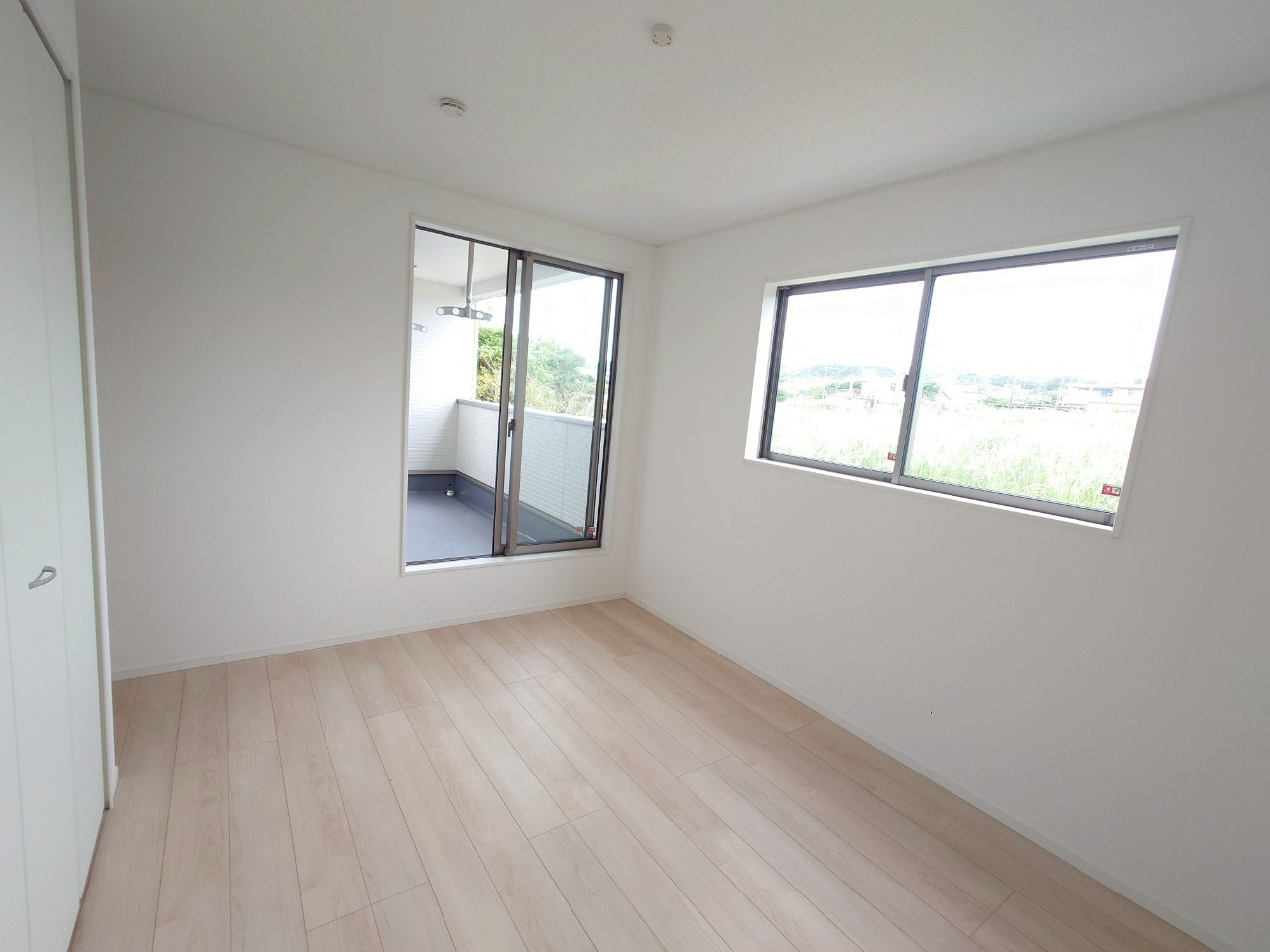 ♥♥糸満市宇江城第2-1号棟（全5棟）の洋室