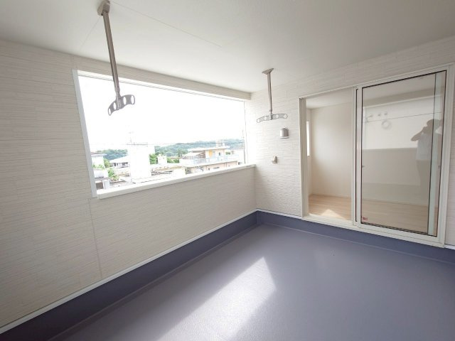 ♥♥　糸満市宇江城第2-2号棟（全5棟）のバルコニー