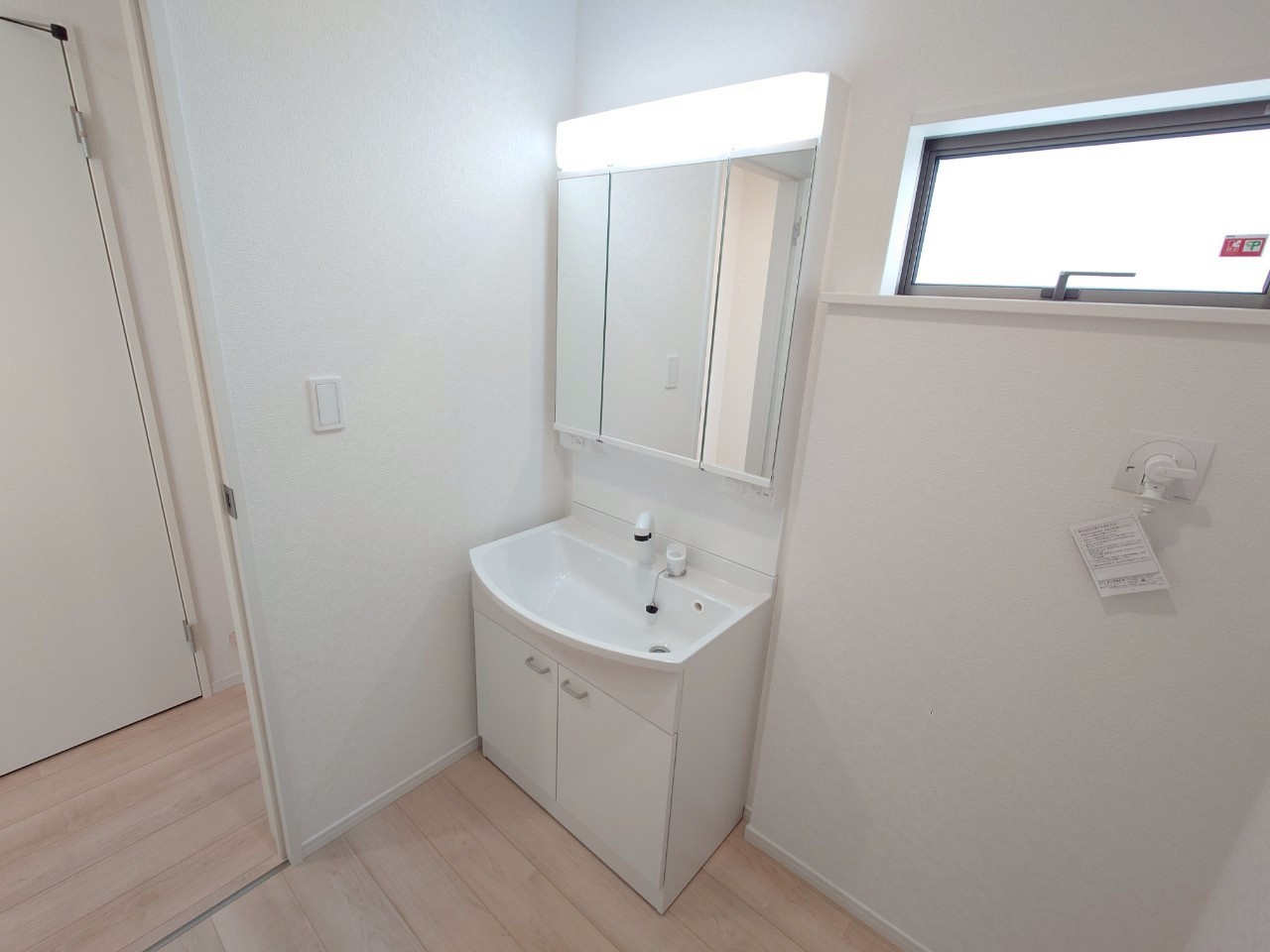 ♥♥糸満市宇江城第2-4号棟（全5棟）の独立洗面台