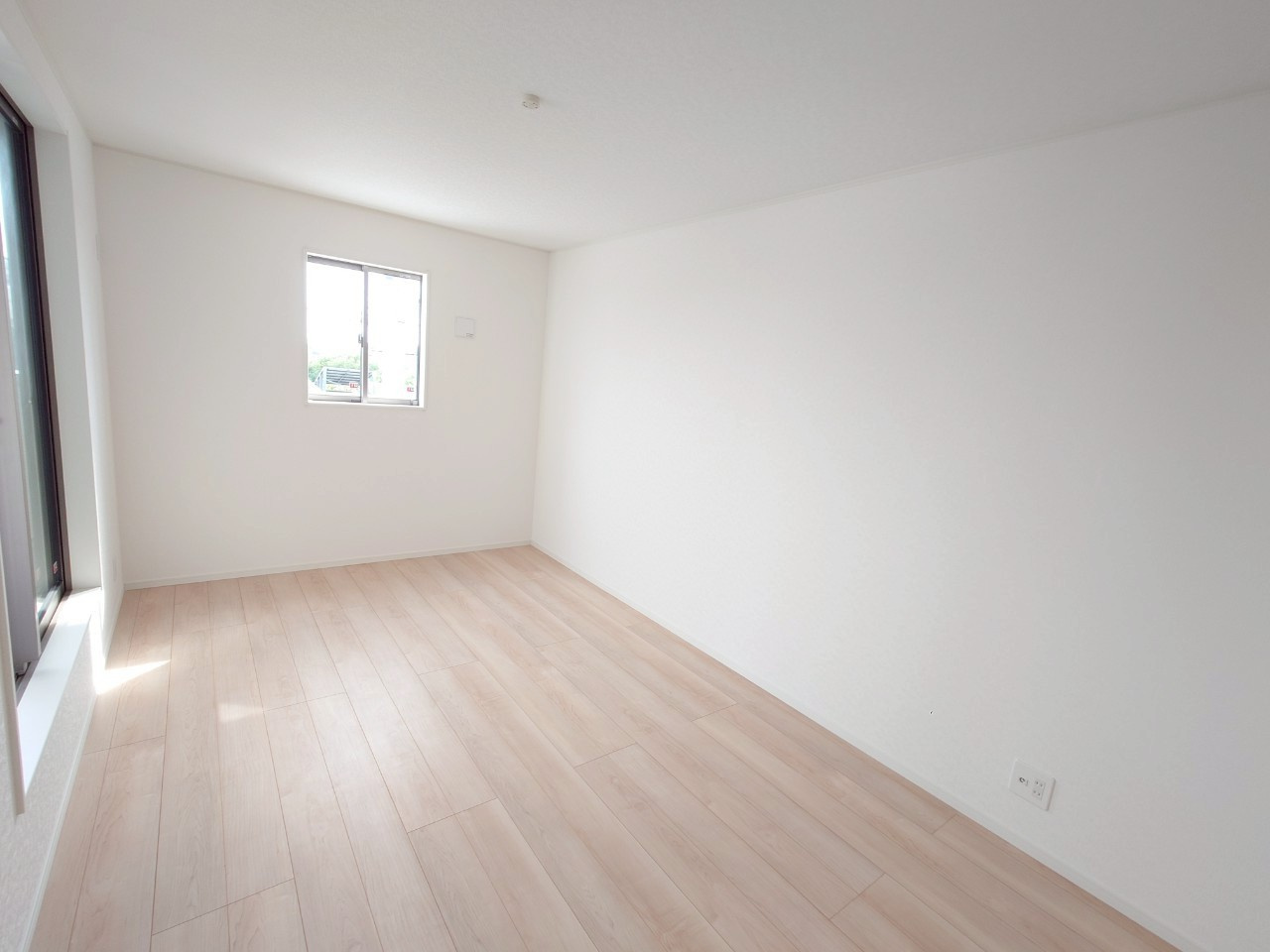 ♥♥糸満市宇江城第2-4号棟（全5棟）の洋室