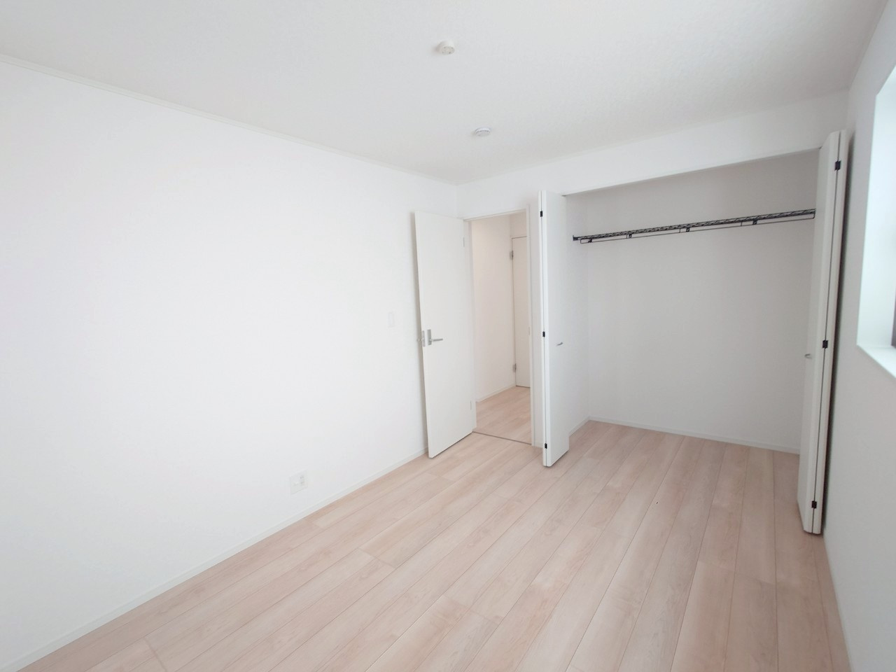 ♥♥糸満市宇江城第2-4号棟（全5棟）の洋室