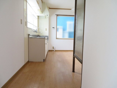 【キッチン】 | ベルシャイン柏原