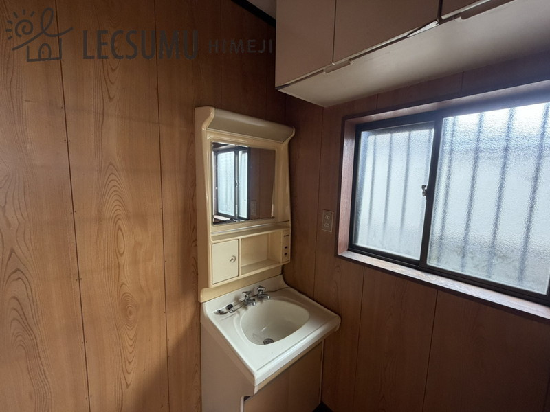 姫路市飾磨区亀山/中古戸建の洗面所