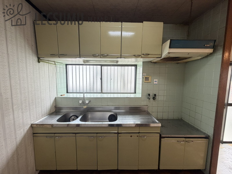 姫路市飾磨区亀山/中古戸建のキッチン