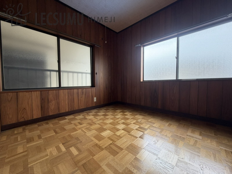 姫路市飾磨区亀山/中古戸建の寝室