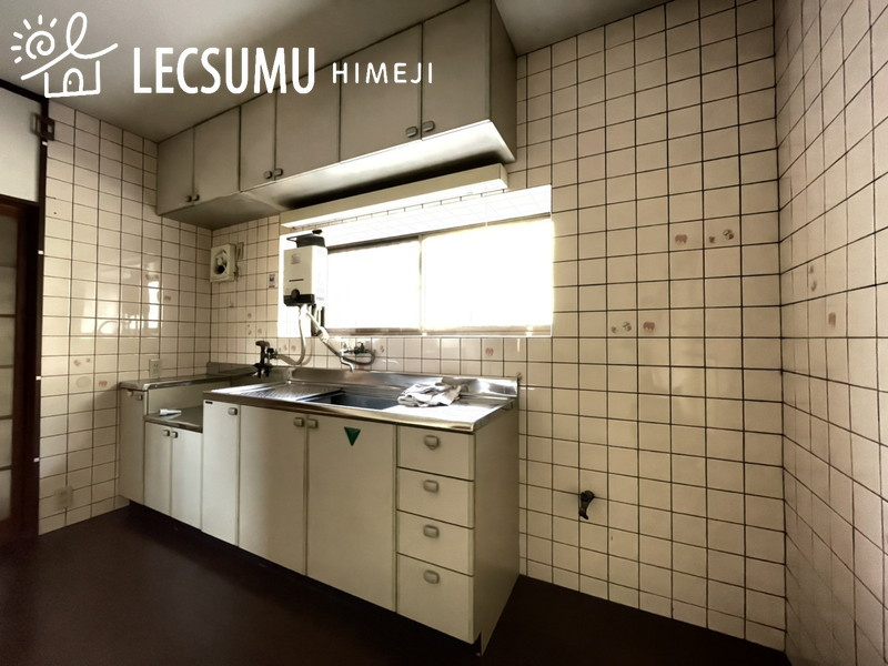 姫路市飾磨区富士見ケ丘/中古戸建のキッチン