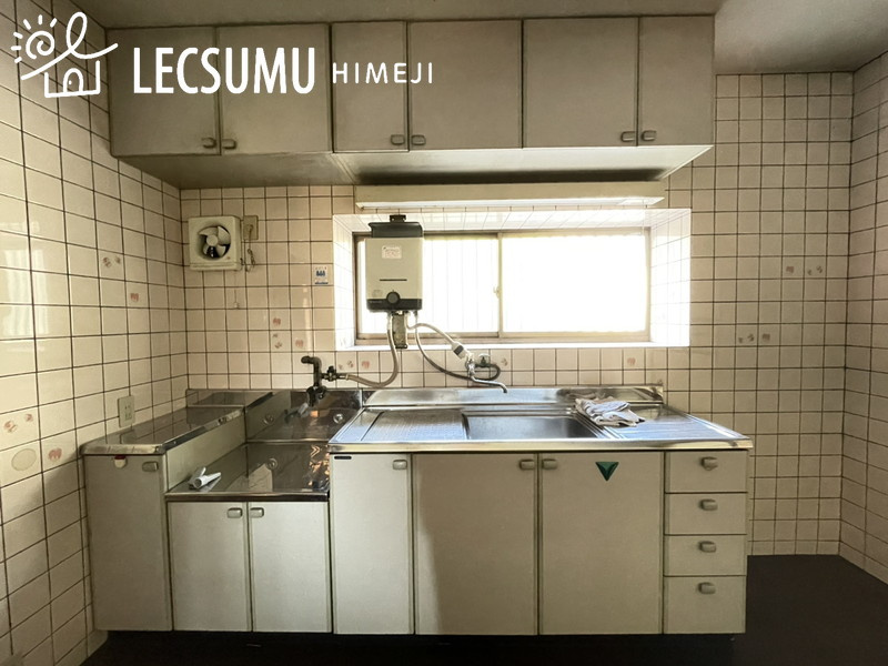 姫路市飾磨区富士見ケ丘/中古戸建のキッチン