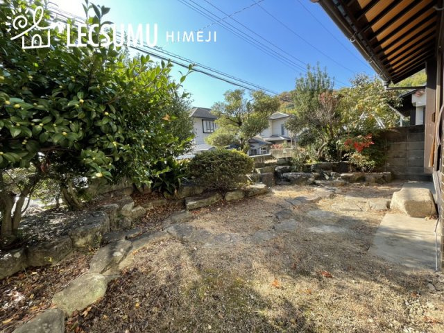 姫路市飾磨区富士見ケ丘/中古戸建の庭