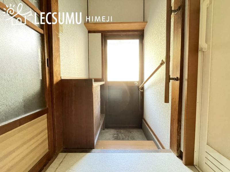 姫路市飾磨区富士見ケ丘/中古戸建の玄関