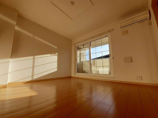 グラン・ソレイユの居間・リビング|ゆったり過ごせる居間です