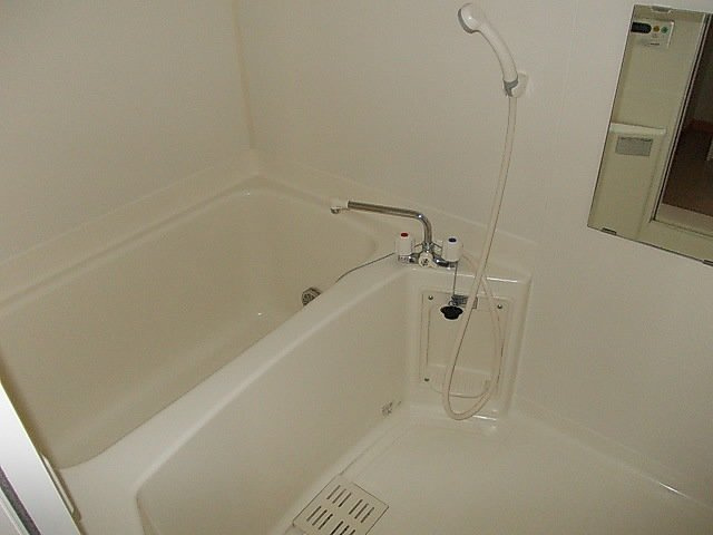 ソフィーシアＢの浴室|お風呂です