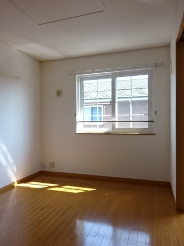 ブリズ・セゾンの内装|明るい室内です