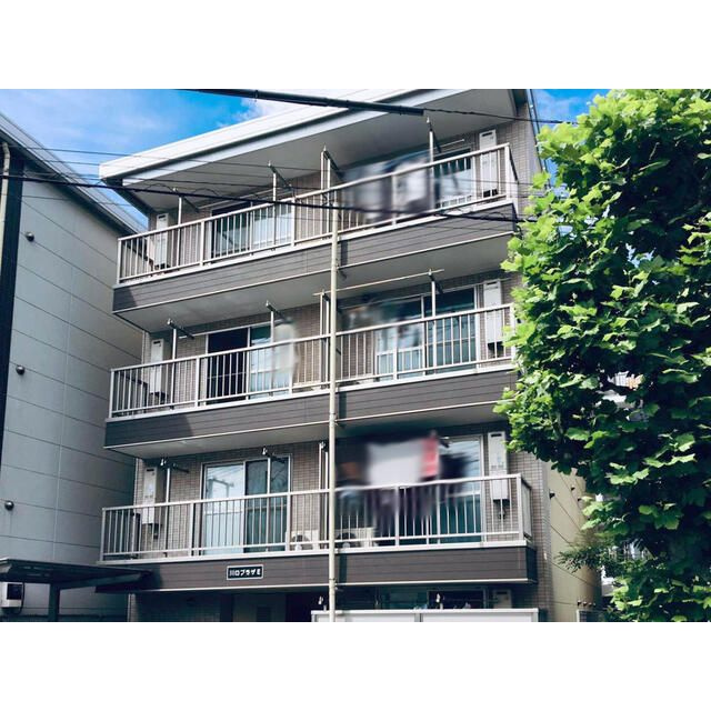 川口プラザＥの外観