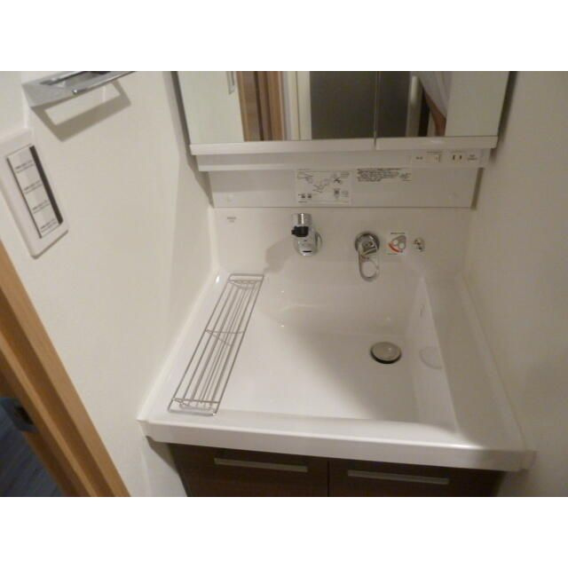 ＰＡＳＥＯ東武練馬の洗面所|☆スペシャリストなプロ賃貸師が接客対応させていただきます☆